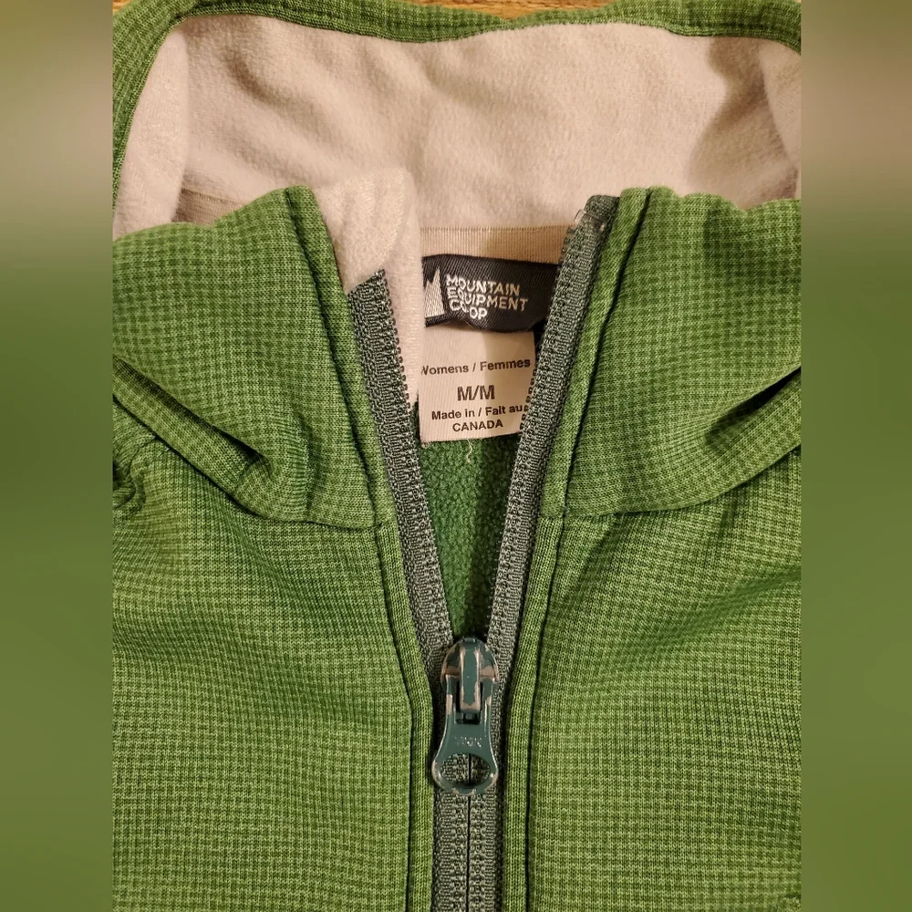MEC Polartek Fleece Zip Hiking Outdoor Sweater/Jacket - Picture 3 of 8